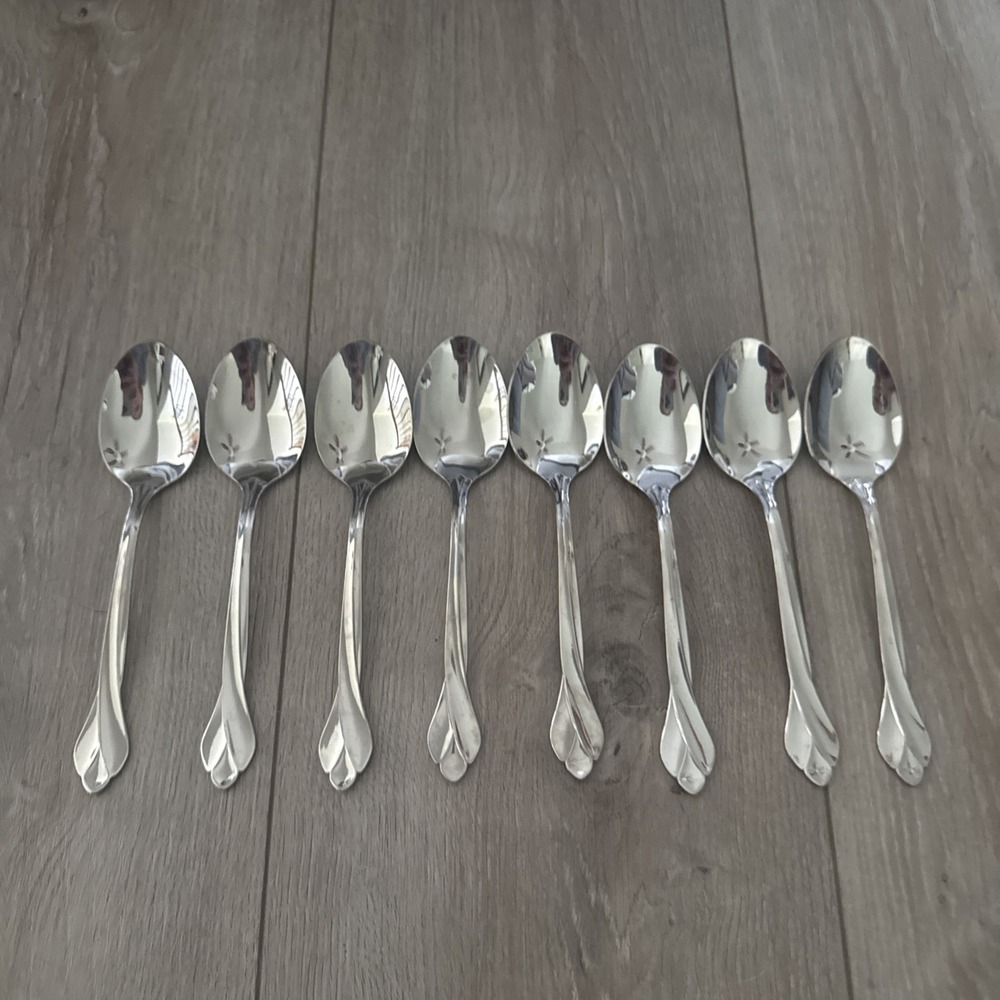 8 Place‎ Oval Soup Spoons Oneida SATIN TRIBECA USA Stainless 6 3/4" - Picture 2 of 5